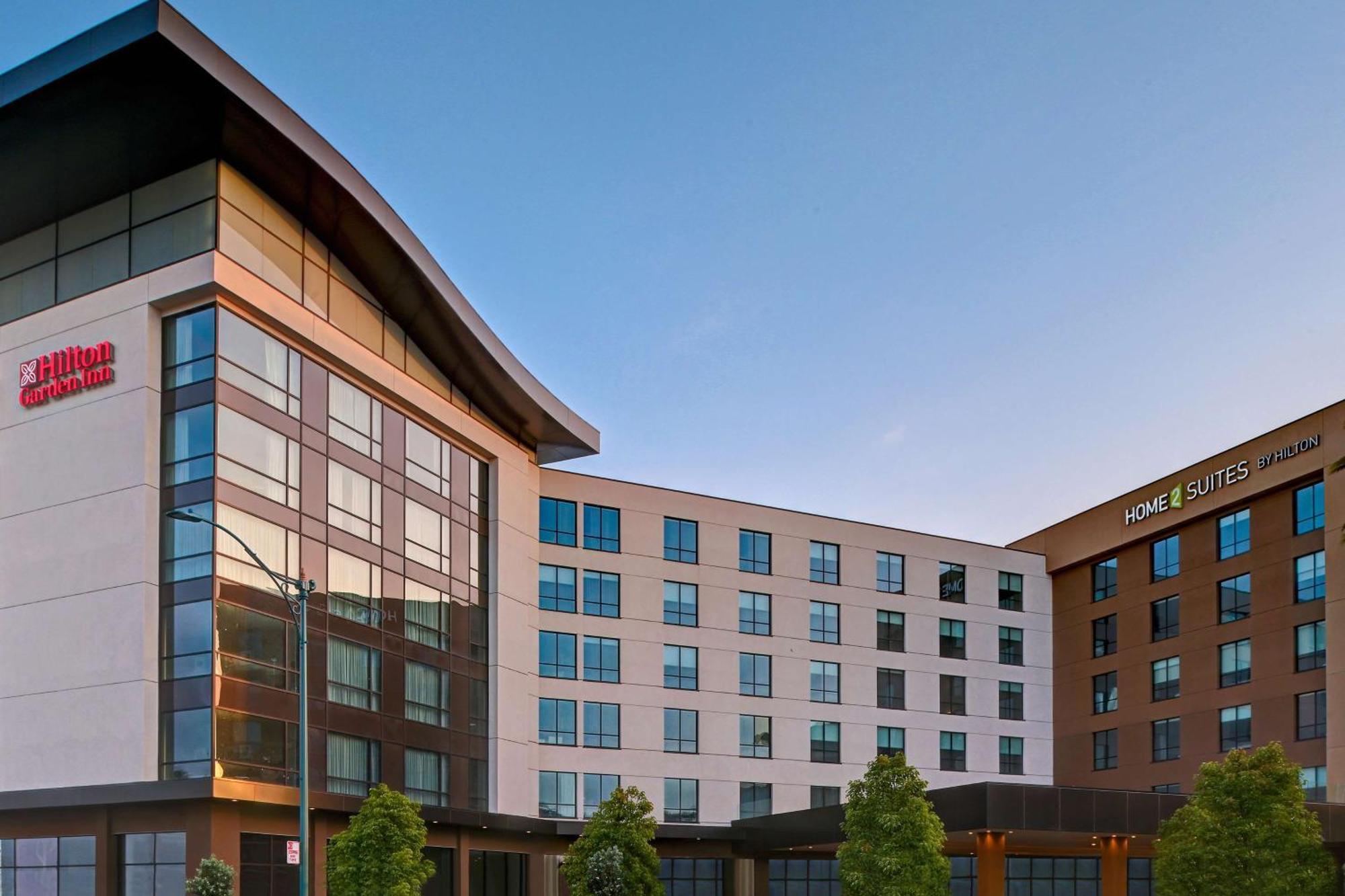 Hilton Garden Inn Anaheim Resort المظهر الخارجي الصورة