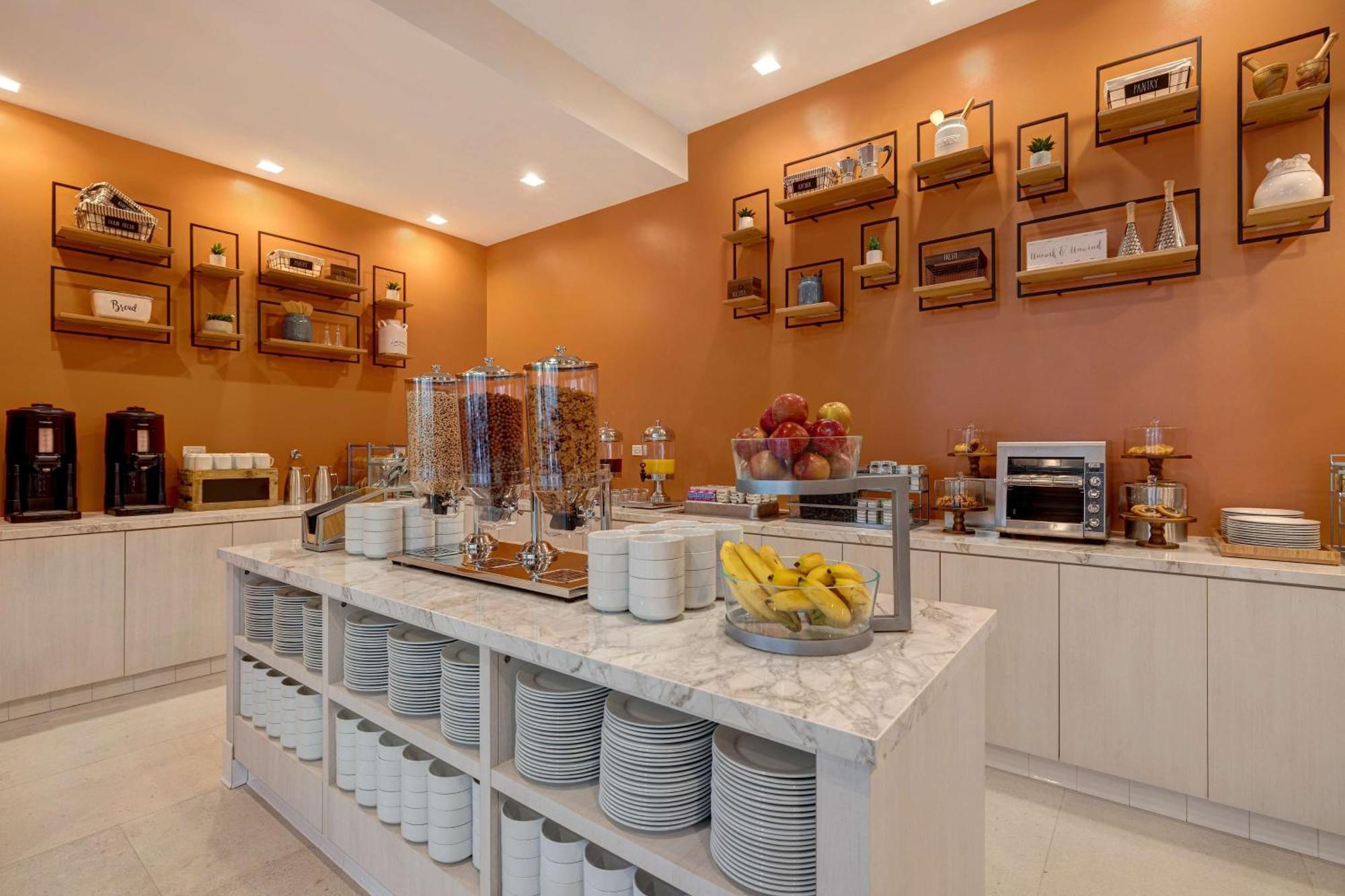 Hilton Garden Inn Anaheim Resort المظهر الخارجي الصورة